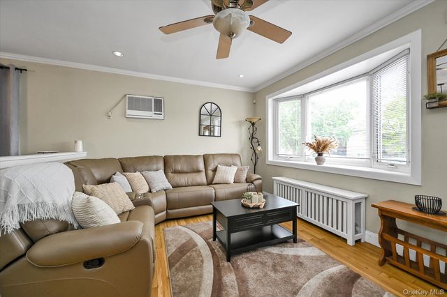 6451 58th Road, Maspeth, NY 11378