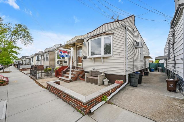 6451 58th Road, Maspeth, NY 11378
