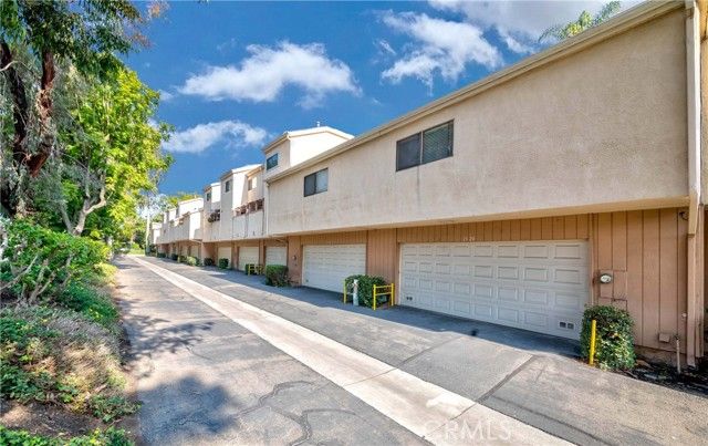 1520 Windsor Lane 190, Fullerton, CA 92831