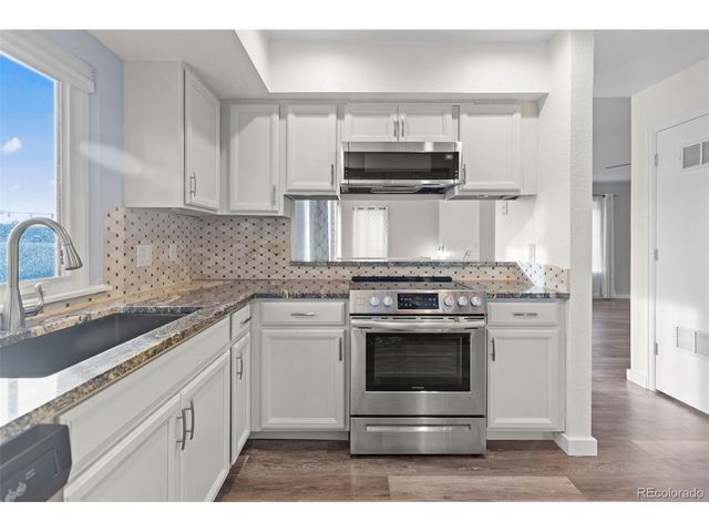 8898 Brompton Way, Parker, CO 80134