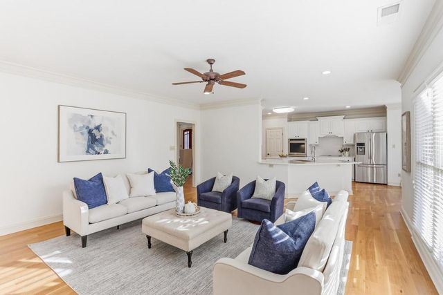 2151 HOUSTON PASS CV, Collierville, TN 38139