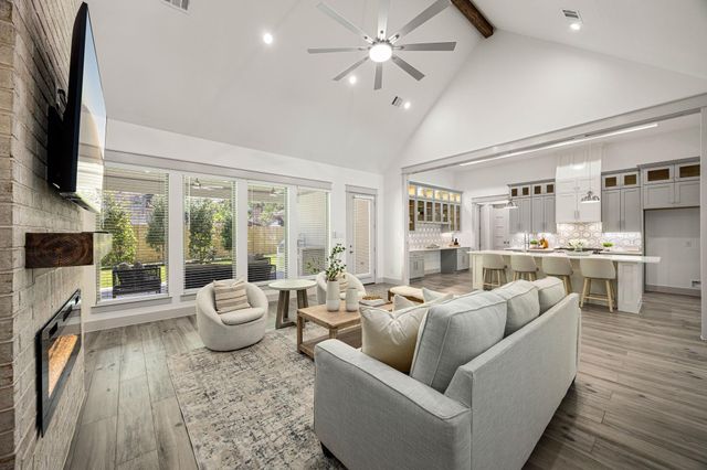 10519 Cypresswood Drive, Houston, TX 77070