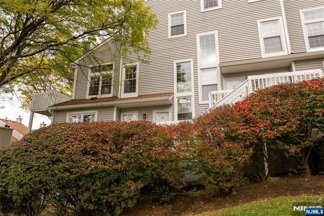56 Fox Run Drive 56, Englewood, NJ 07631