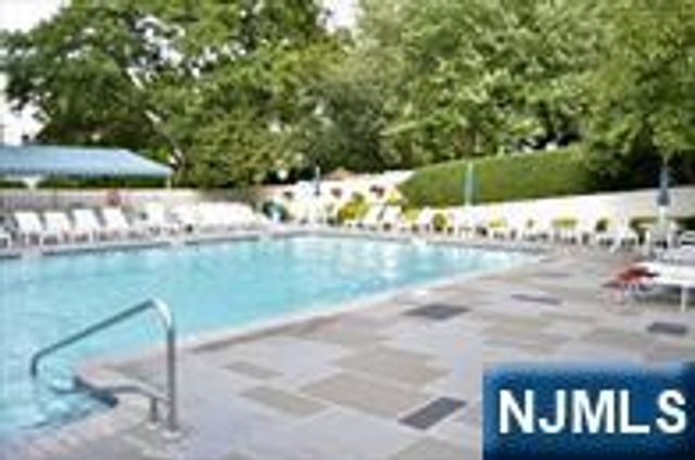 56 Fox Run Drive 56, Englewood, NJ 07631
