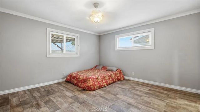 1180 Amberwood Drive, Hemet, CA 92543