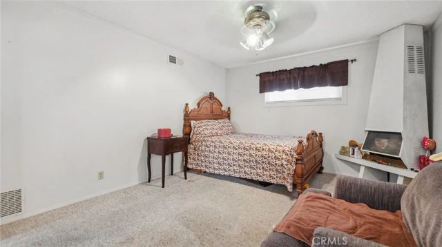 1180 Amberwood Drive, Hemet, CA 92543