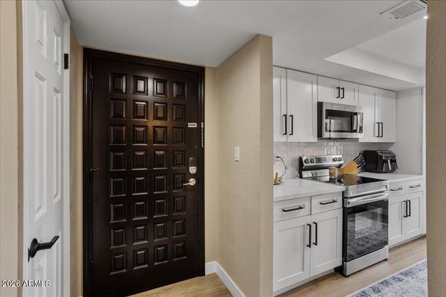 7510 E THOMAS Road 216, Scottsdale, AZ 85251