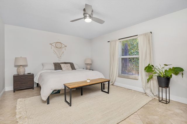 248 NE 9th Street, Delray Beach, FL 33444