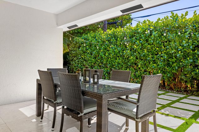 248 NE 9th Street, Delray Beach, FL 33444