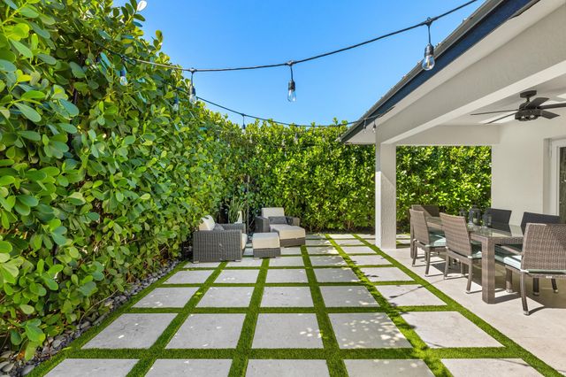 248 NE 9th Street, Delray Beach, FL 33444