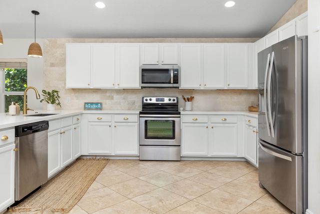 248 NE 9th Street, Delray Beach, FL 33444