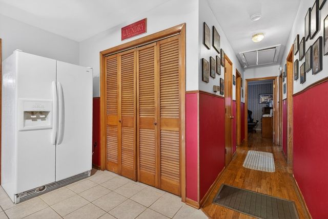 412 Millbrooke Dr, Hopkinsville, KY 42240