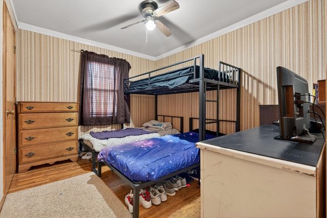 412 Millbrooke Dr, Hopkinsville, KY 42240