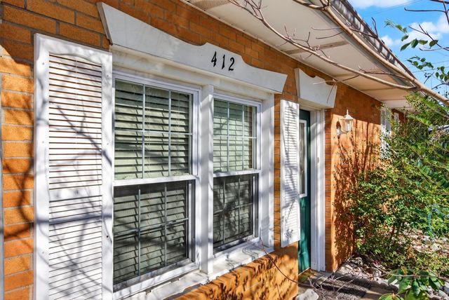 412 Millbrooke Dr, Hopkinsville, KY 42240