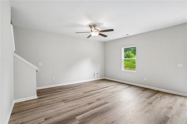 27 Tabasco Cat Court, Cartersville, GA 30120
