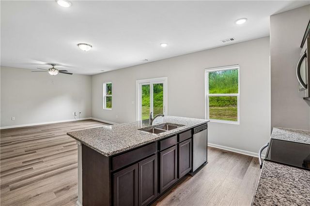 27 Tabasco Cat Court, Cartersville, GA 30120