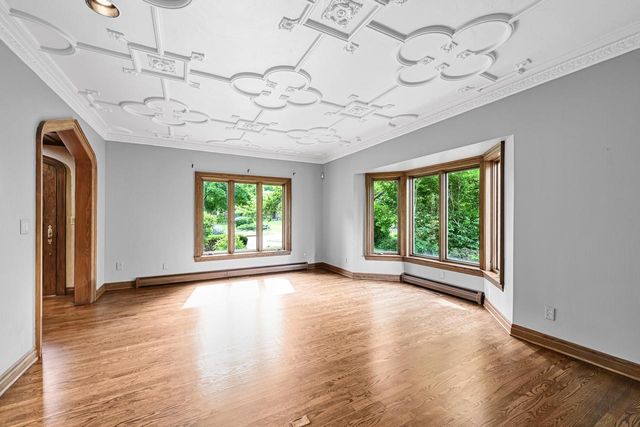 2005 Derrin LANE, Brookfield, WI 53045