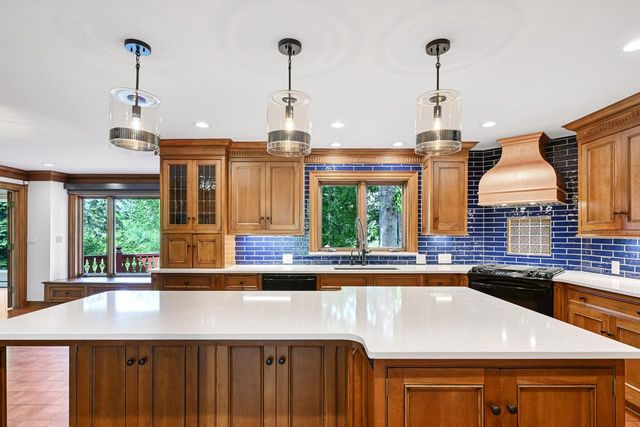 2005 Derrin LANE, Brookfield, WI 53045