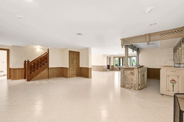 2005 Derrin LANE, Brookfield, WI 53045