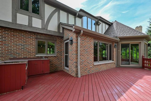2005 Derrin LANE, Brookfield, WI 53045