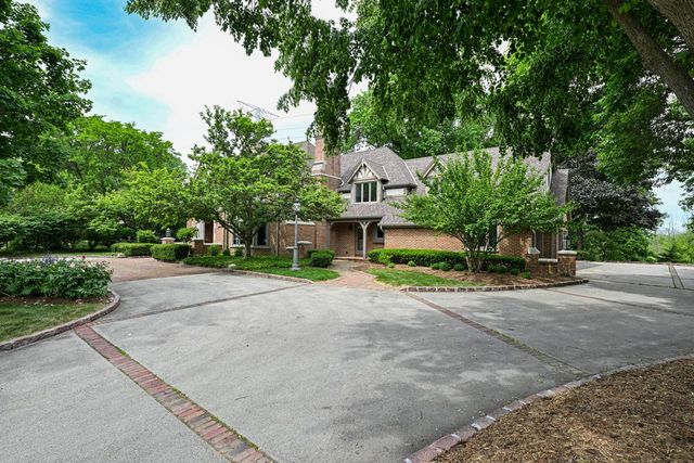 2005 Derrin LANE, Brookfield, WI 53045