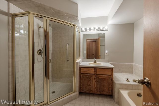 70111 Whitetail Lane 6, Bruce, MI 48065