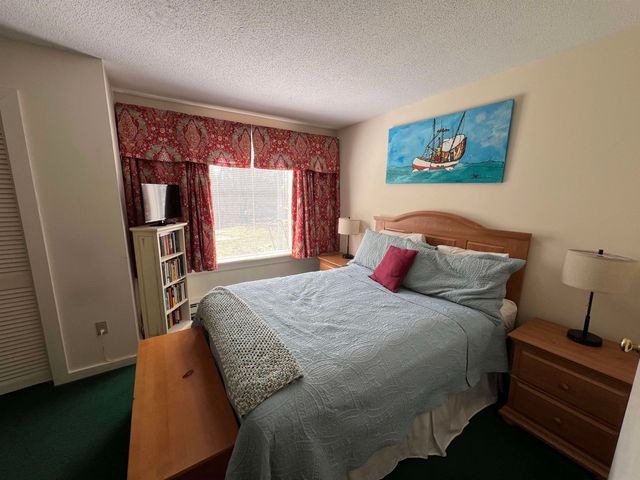 3095 Thompsonburg Rd Unit 2 B, Londonderry, VT 05155