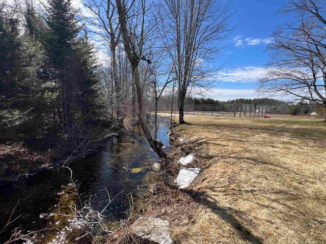 3095 Thompsonburg Rd Unit 2 B, Londonderry, VT 05155