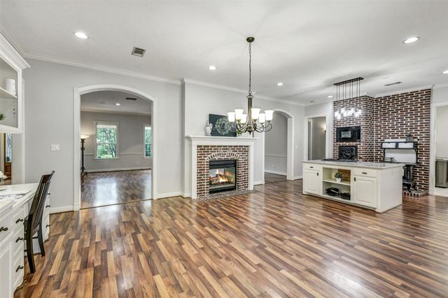 30311 N Holly Oaks Circle, Magnolia, TX 77355