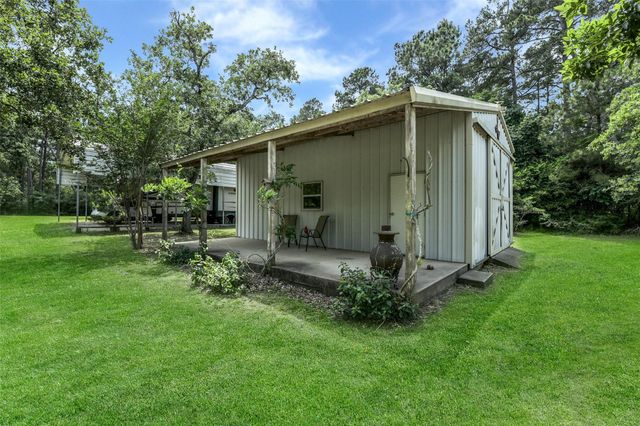 30311 N Holly Oaks Circle, Magnolia, TX 77355