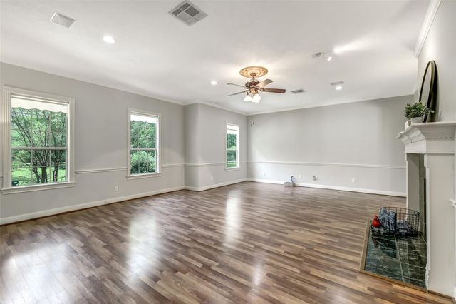 30311 N Holly Oaks Circle, Magnolia, TX 77355