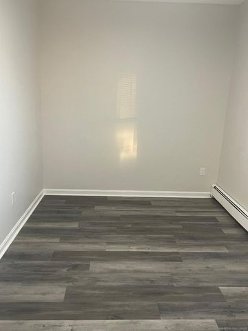 17 Harrison Place APT C, Hartford, CT 06112