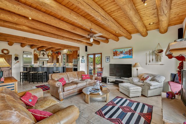 19 Sunrise Vista, Santa Fe, NM 87506