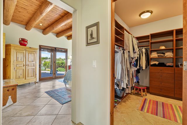 19 Sunrise Vista, Santa Fe, NM 87506