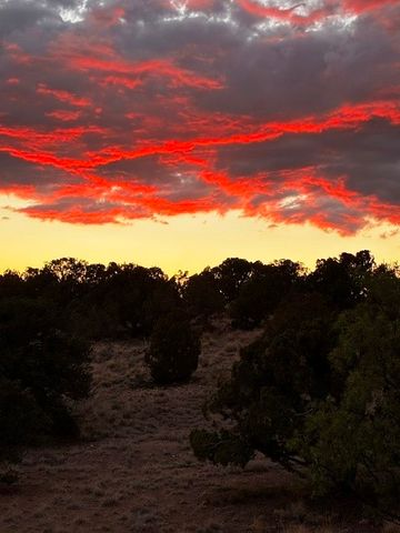 19 Sunrise Vista, Santa Fe, NM 87506
