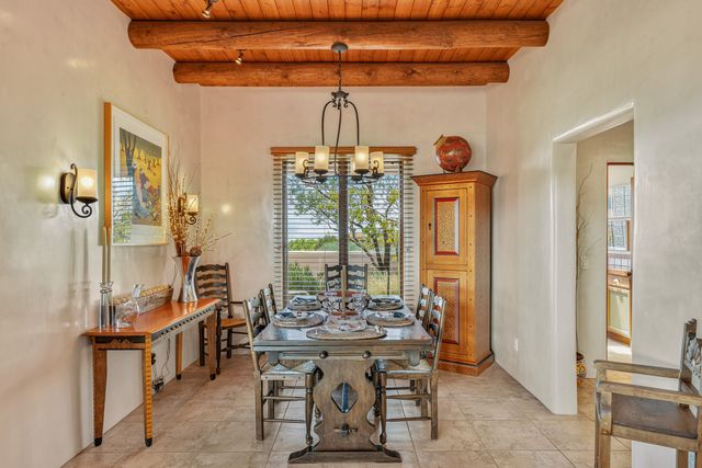 19 Sunrise Vista, Santa Fe, NM 87506