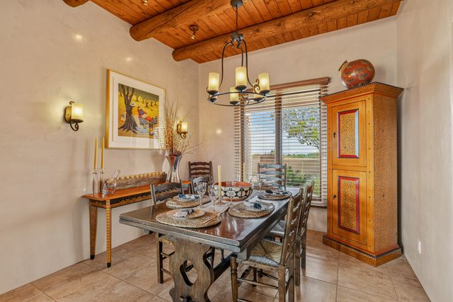 19 Sunrise Vista, Santa Fe, NM 87506