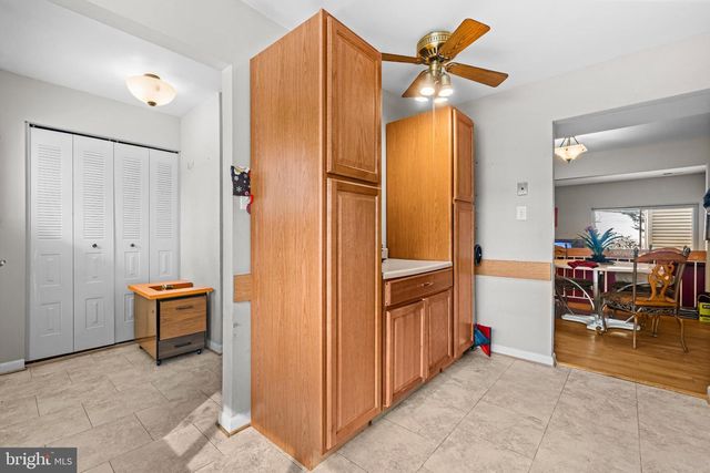 7105 ORA GLEN CT, Greenbelt, MD 20770