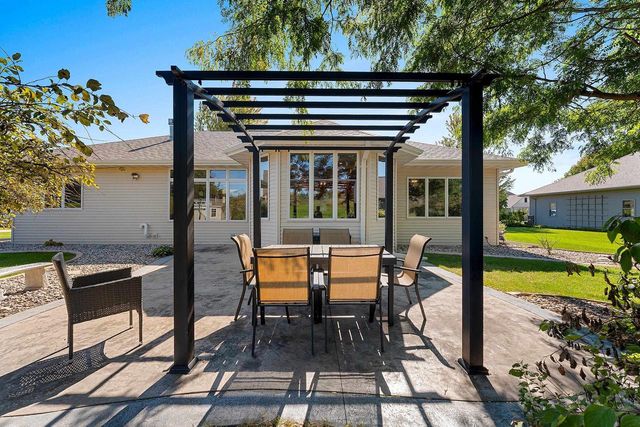 W2562 FONTANA WAY, Appleton, WI 54915