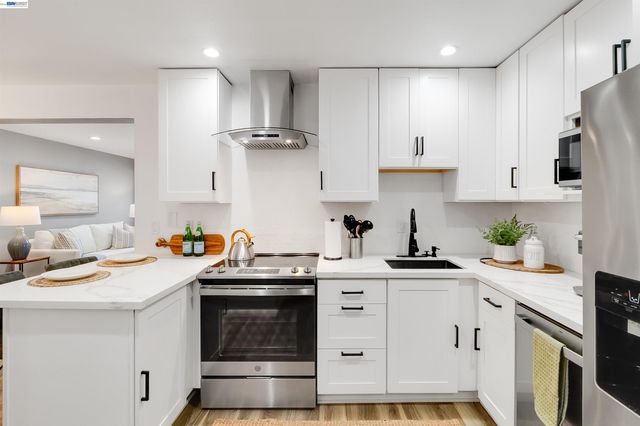 5025 Valley Crest Dr 147, Concord, CA 94521