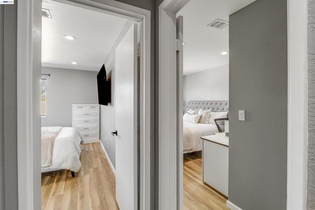 5025 Valley Crest Dr 147, Concord, CA 94521