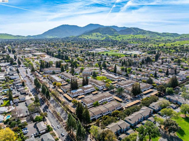 5025 Valley Crest Dr 147, Concord, CA 94521