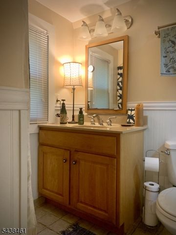 4 Pine Tree Ln, Chester Twp., NJ 07930