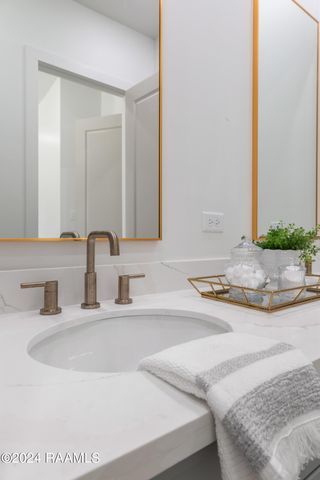 120 Mayberry Grove Street, Youngsville, LA 70592