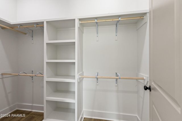 120 Mayberry Grove Street, Youngsville, LA 70592