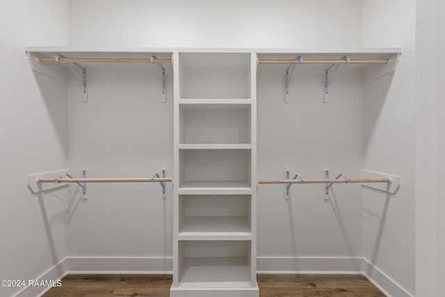 120 Mayberry Grove Street, Youngsville, LA 70592