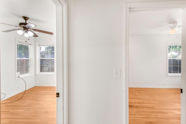 136 Village Rd, Modesto, CA 95354