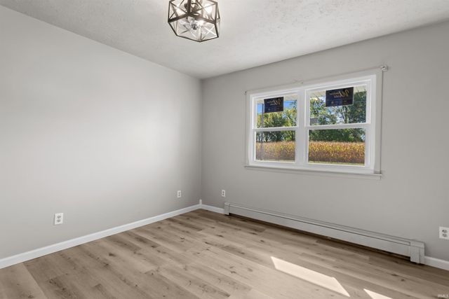 5135 W 100 N, Kokomo, IN 46901