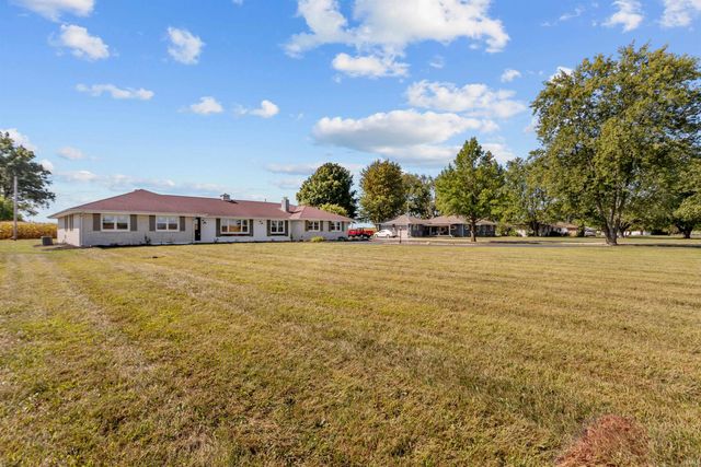 5135 W 100 N, Kokomo, IN 46901