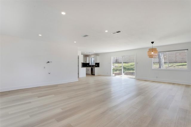 4715 Carsonhill DR, Austin, TX 78723